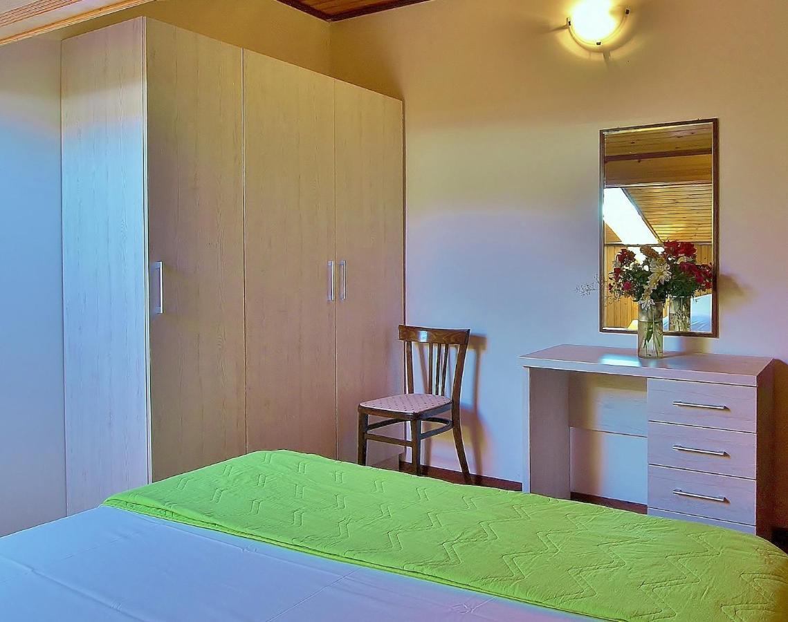 Jaska Anica Apartments Супетарска-Драга Экстерьер фото